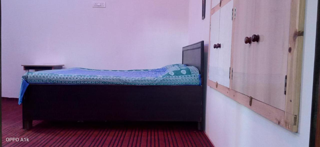Evergreen Home Stay อัลโมรา ภายนอก รูปภาพ