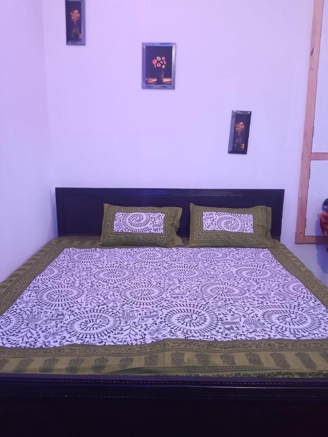 Evergreen Home Stay อัลโมรา ภายนอก รูปภาพ