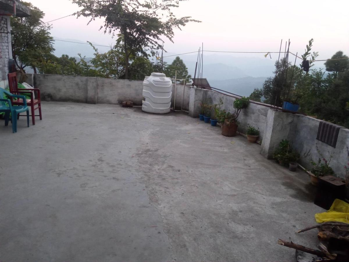 Evergreen Home Stay อัลโมรา ภายนอก รูปภาพ